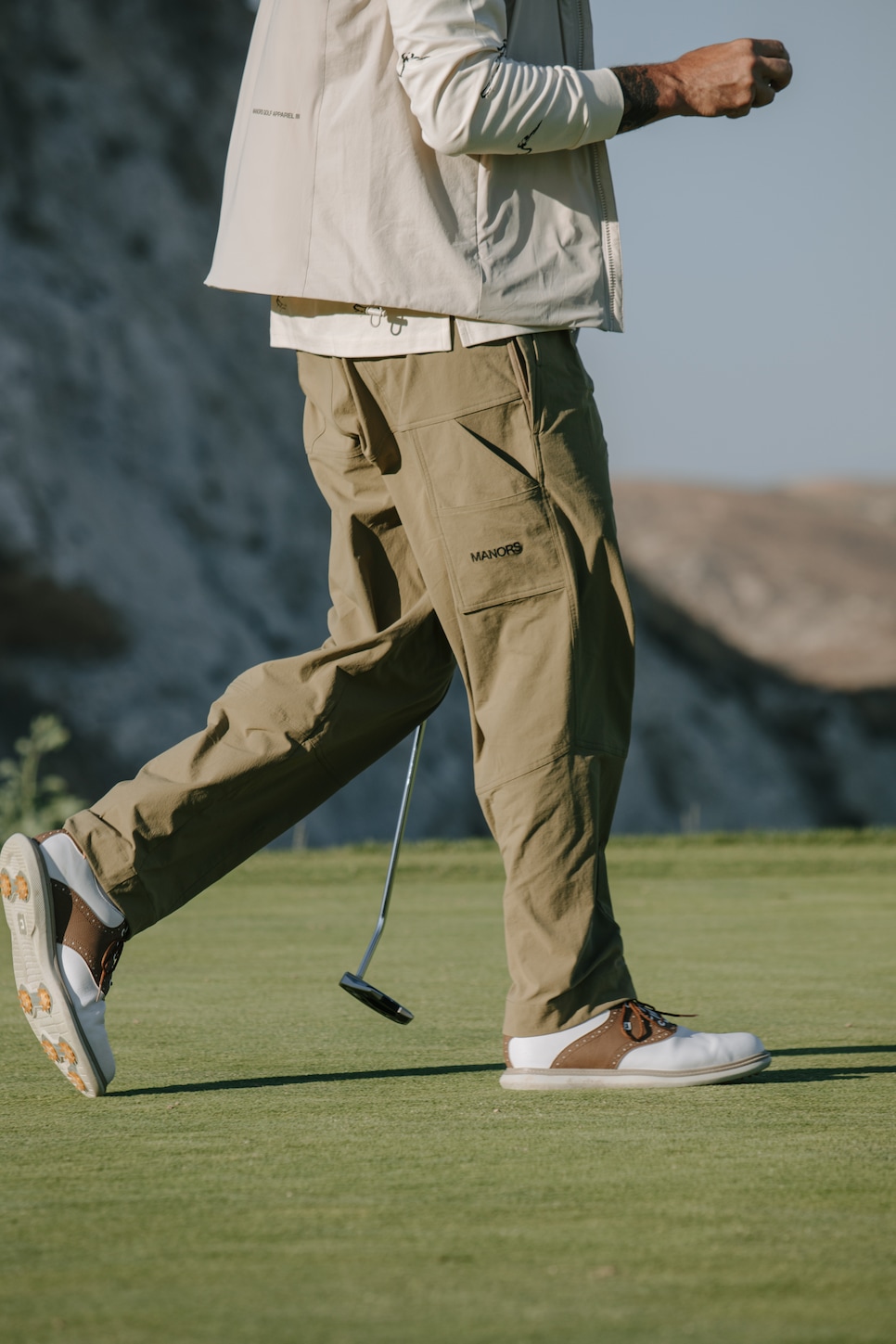 Manors Men's Recycled Greenskeeper Trousers in Olive