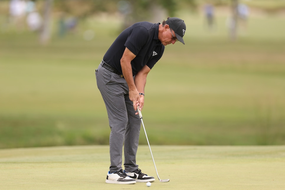 Phil mickelson golf on sale shoes