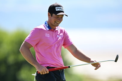 jordan spieth pink under armour shirt