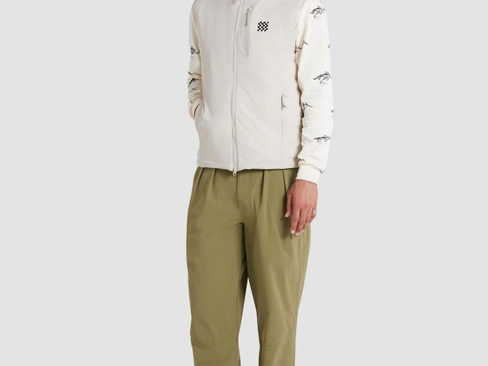 rx-manorsmanors-mens-insulated-course-gilet-in-ivory.jpeg