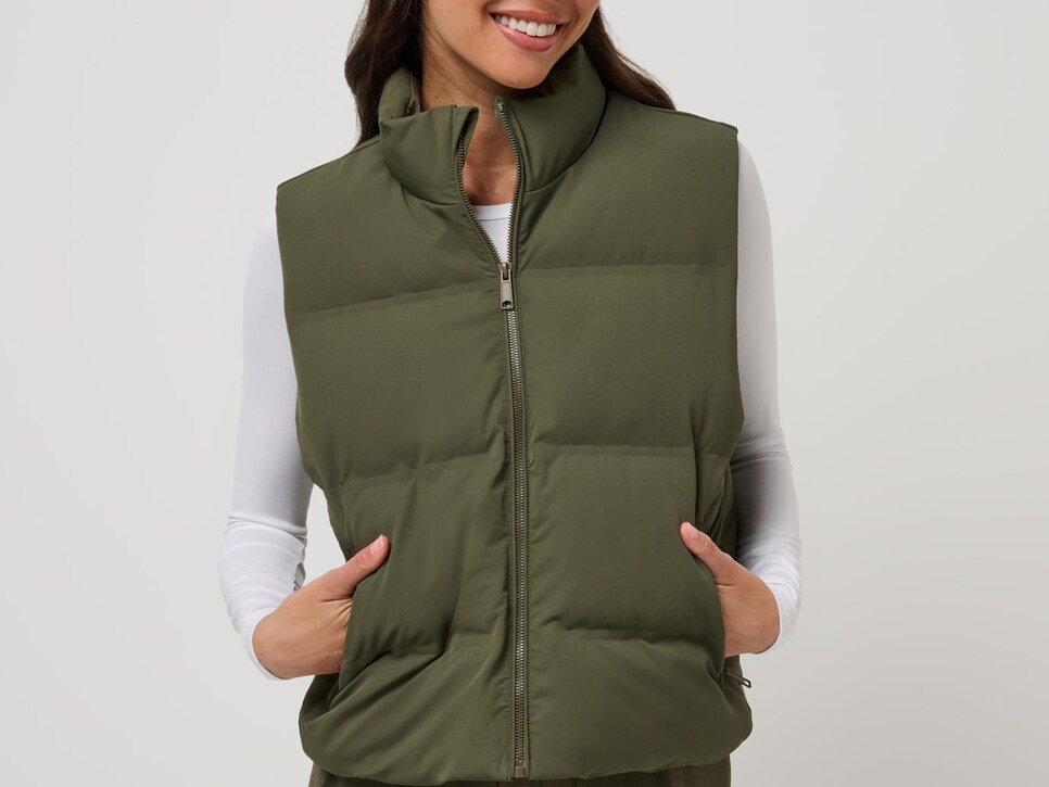 /content/dam/images/golfdigest/products/2025/11/12/2025-gfore-gift-guide-moontide-bonded-puffer-vest.jpeg