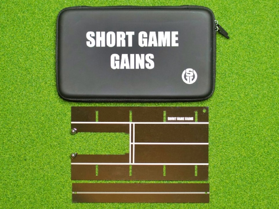 https://www.golfdigest.com/content/dam/images/golfdigest/products/2026/10/7/signature-steel-putting-mirror.jpeg