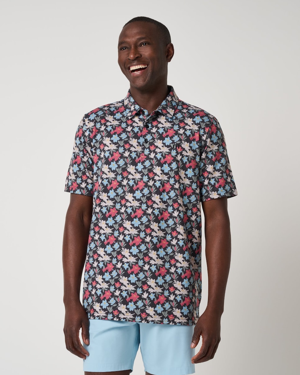 /content/dam/images/golfdigest/products/2026/4/22/2026-fathersdayfeatherweight-fairway-fit-polo.jpeg