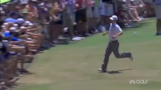 /content/dam/images/golfdigest/unsized/2015/07/20/55ad795aadd713143b4299f0_blogs-the-loop-zj-ace-2-518.gif
