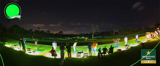 /content/dam/images/golfdigest/unsized/2015/07/20/55ad7c06b01eefe207f70ced_blogs-the-loop-Night-Golf-2.gif