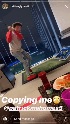 /content/dam/images/golfdigest/unsized/2019/01/24/5c49dfd214ab9c2d16760c41_giphy-(2).gif